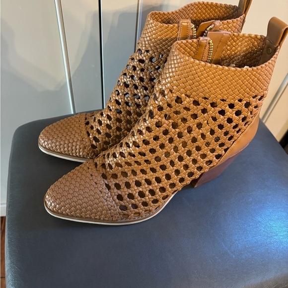 MICHAEL Michael Kors Shoes - MICHAEL MICHAEL KORS Augustine Woven Ankle Boot Size 8.5 MSRP: $250.00